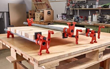 Jak vybrat svěrky a stahováky na každou práci