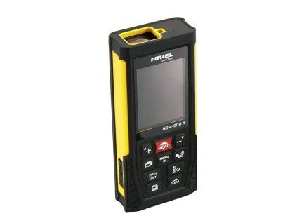 Detail laserového dálkoměru Nivel System HDM-90G z bočního pohledu