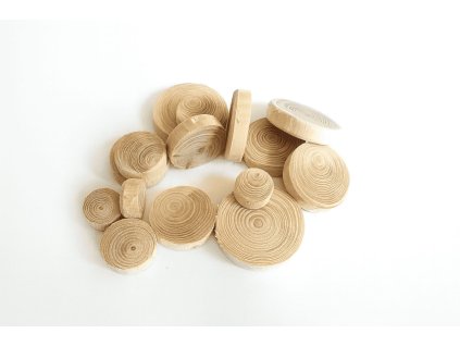 Vyspravovací suky z větví